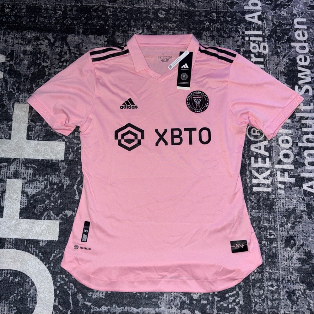 adidas Men's Lionel Messi Inter Miami CF #10 Pink Jersey New Size Large